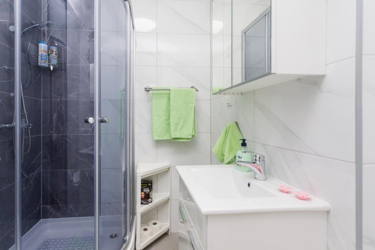 Apartman Lariva Osijek Buitenkant foto