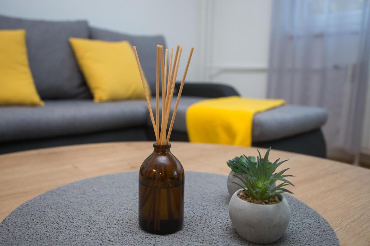 Apartman Lariva Osijek Buitenkant foto